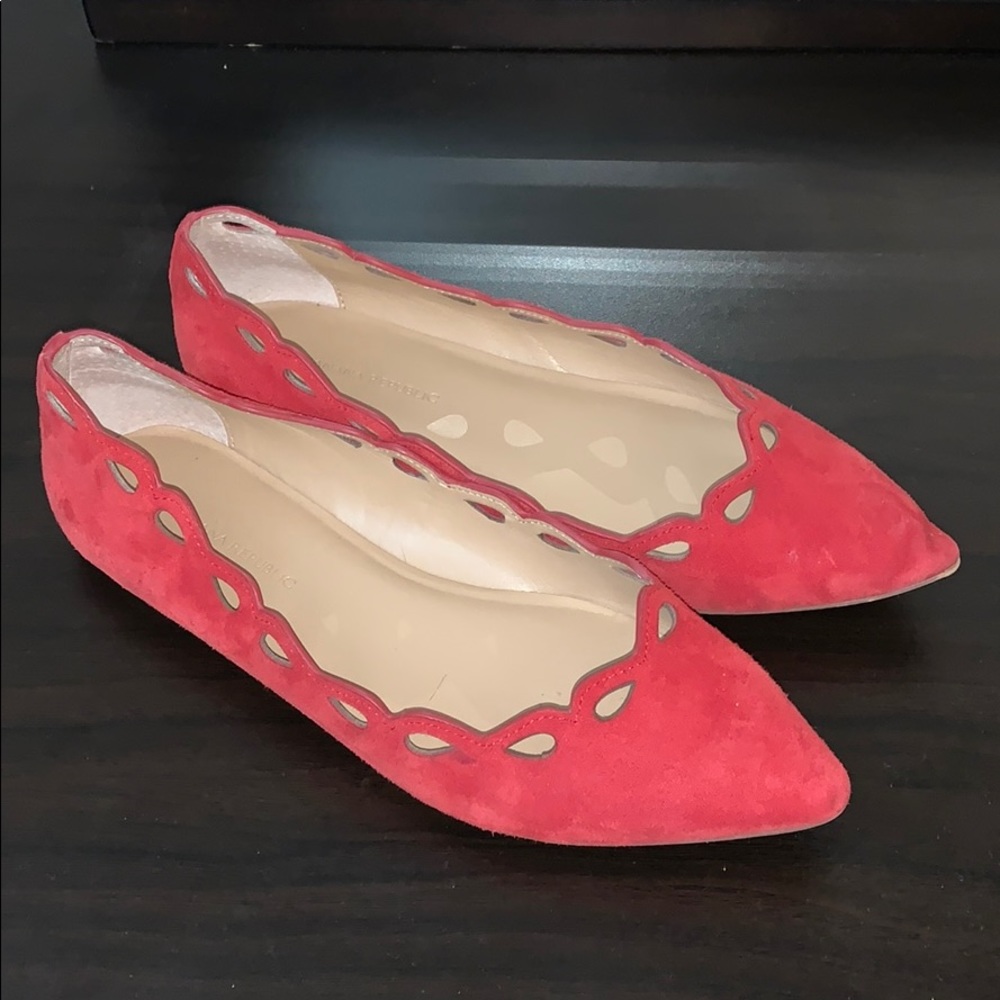 Red Scalloped Ballet Flats